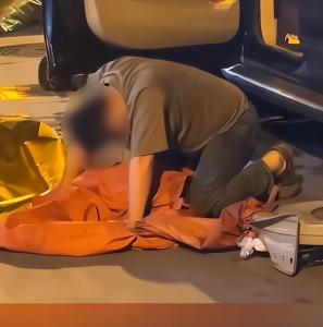 一醉駕車主強(qiáng)行沖卡還打警察 當(dāng)?shù)鼗貞?yīng)