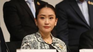 政壇地震持續(xù) 泰國(guó)總理還能撐多久,？