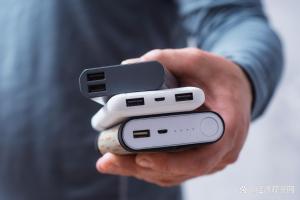 “失控”的充電寶 安全危機(jī)蔓延