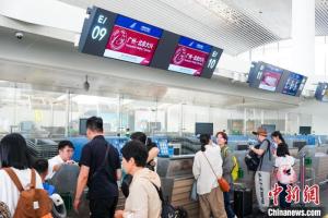 部分航線登機(jī)只需提前15分鐘了 南航推出“一刻登機(jī)”服務(wù)