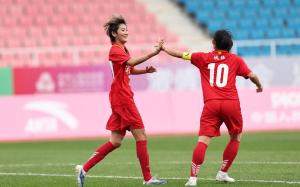 十五运会女足八强全部出炉 激烈争夺后尘埃落定