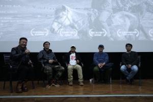 金鸡奖提名 《洛桑的家事》走进校园分享创作心得