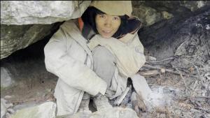 冷美人回应荒野求生遇生理期被疼哭 极限挑战下的坚韧与安全边界