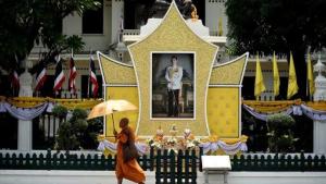 泰国国王抵达北京 中泰友谊新篇章