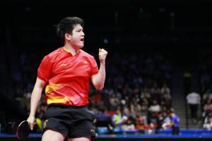 樊振东3-2胜梁靖崑 上海晋级四强