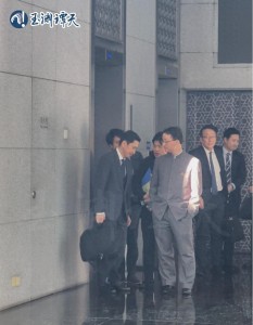 日本網(wǎng)友看中方“霸氣插兜”心碎了！