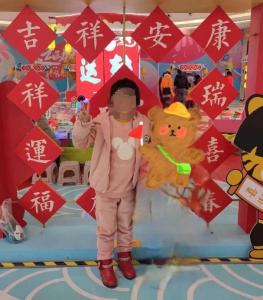 女孩被生父继母虐死案后续 再审改判引发关注