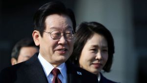 韩国四大财团掌门人在京集体亮相 共商中韩经贸合作