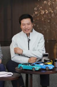 雷军回应把O1读成01 状态不佳致口误