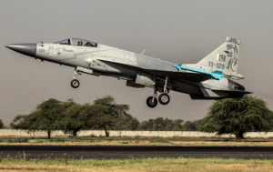 曝印尼求购超40架“枭龙”战机 潜在军售协议洽谈中