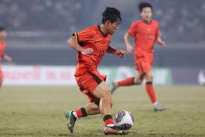 董路：邝兆镭将回国加盟深圳新鹏城 回归国内联赛舞台