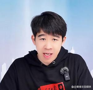 人民日报评美国斩杀线 光鲜表象下的民生困局