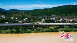 中国铁路又双叒有新突破 刷新历史纪录
