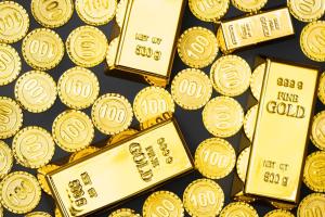 黄金股掀涨停潮 金价创历史新高