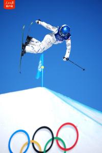 谷爱凌韩林杉刘梦婷三人晋级决赛 中国选手表现亮眼