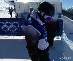 杨文龙最后一跳站稳后摔倒无缘决赛 奥运梦想破碎瞬间