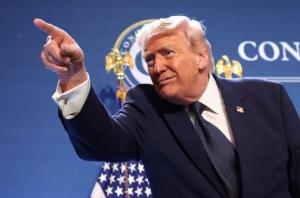 特朗普被精准踩点 内幕交易疑云再起