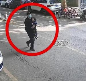 时隔205天，清华女博士见到被抢孩子 漫长等待终相见