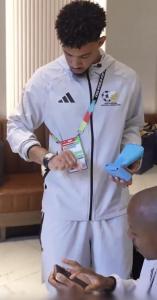 南非球员战平捷克后获珠宝奖励 奢华礼品庆祝胜利