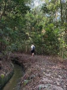 男子罗浮山徒步意外坠亡 家属质疑安全监管缺失