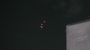 伊朗首都德黑兰防空系统密集拦截不明飞行物