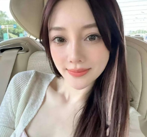 李小璐回应“一手好牌打得稀巴烂” 直面评价完成自我救赎