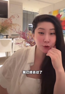 原来CoCo去香港看过谢贤了