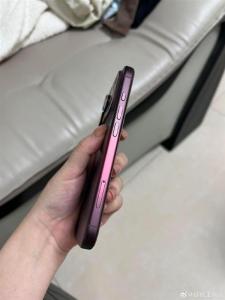 iPhone新机酒红色被曝褪色 用户吐槽不断