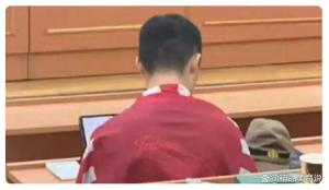 披旭日旗事件涉事留学生已被遣返 触碰民族伤痛底线引发公愤
