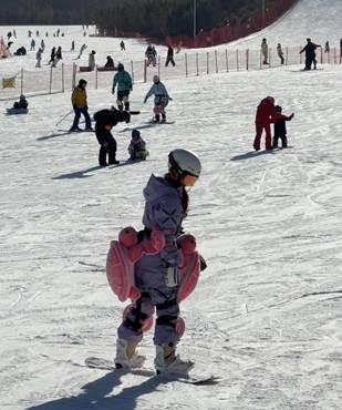 戲冰雪的顯眼包都來(lái)河北了 雪場(chǎng)歡樂(lè)星球等你打卡