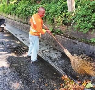 20年救40余人环卫工不幸离世