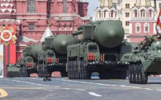 普京表示核战争风险正在上升 俄核武不输任何人