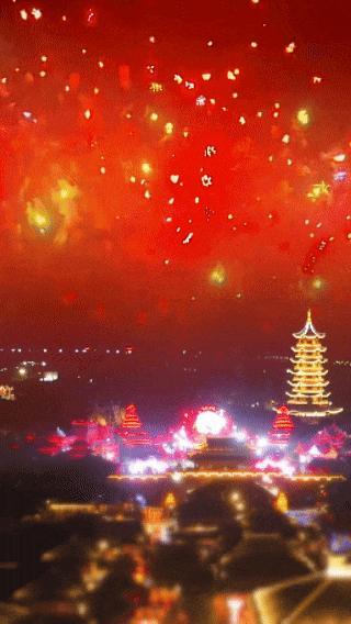 烟花+音乐+潮玩！这里配齐了！