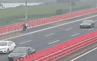 顺风车4名乘客被收4份高速通行费