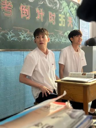 張翰回應(yīng)演高中生 角色閃回引熱議