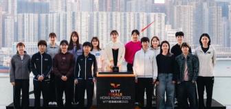 申裕斌安慰受傷的孫穎莎 同框逛街引發(fā)熱議