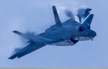 靠近南海上空，F-22被击落？