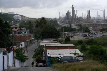 美已完成首批5亿美元委石油销售 更多交易将跟进