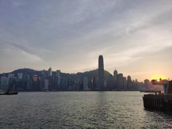 中东动荡后外资流入香港 资本寻找“安全港”