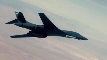 美AGM-183A高超导弹在B-1B上起死回生 美军重启高超音速项目