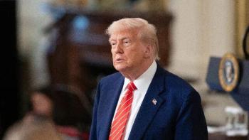 “天价”H-1B签证费被裁定违法！特朗普又遭司法挫败 政策未经国会授权