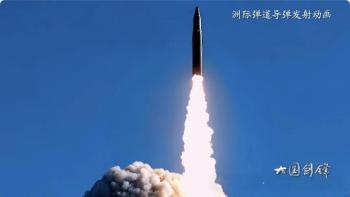 “东风”亮剑 就是答案 大国长剑守护和平