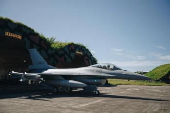 从水炮驱离到 F-16V 抵台：民进党正在把台海推向危险边缘