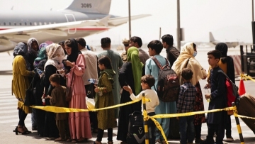 U.S. says Kabul evacuees don't need COVID tests