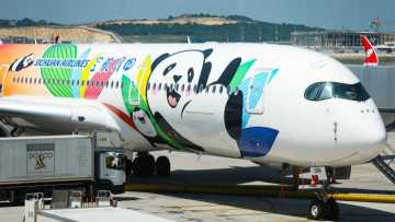 “爬”满了熊猫的飞机首飞土耳其 Sichuan Airlines A350 in panda livery joins the Chengdu-Istanbul route