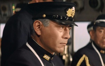 日本为什么冒险偷袭珍珠港？为了获取宝贵的石油