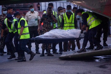 尼泊尔客机坠毁21人遇难1人失联