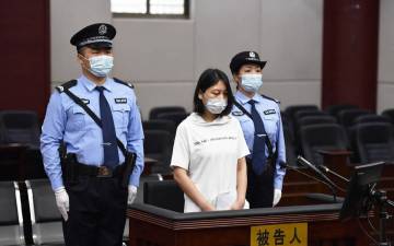 劳荣枝案18日二审死者小木匠的妻子称不接受道歉