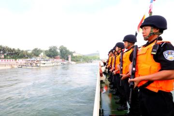 第131次中老缅泰湄公河联合巡逻执法行动启动