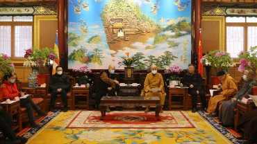 中国佛教协会传达学习王沪宁和石泰峰讲话精神
